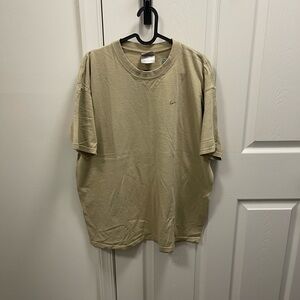 Nike Men's Beige Short Sleeve Tee